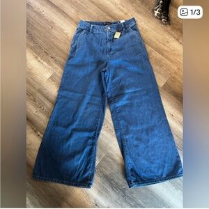 Banana Republic Ultra High Rise Wide-Leg Jeans in Deep Blue